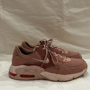 Nike Air Max Excee, Women’s 9.5